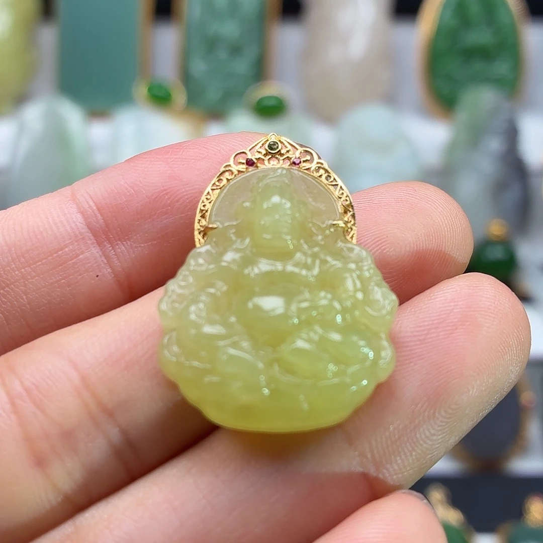 和田玉18K金镶嵌颈饰
