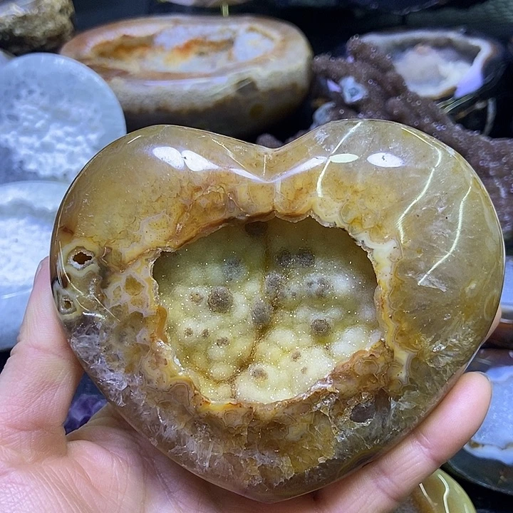 水晶珠宝半成品未镶嵌黄软爱心