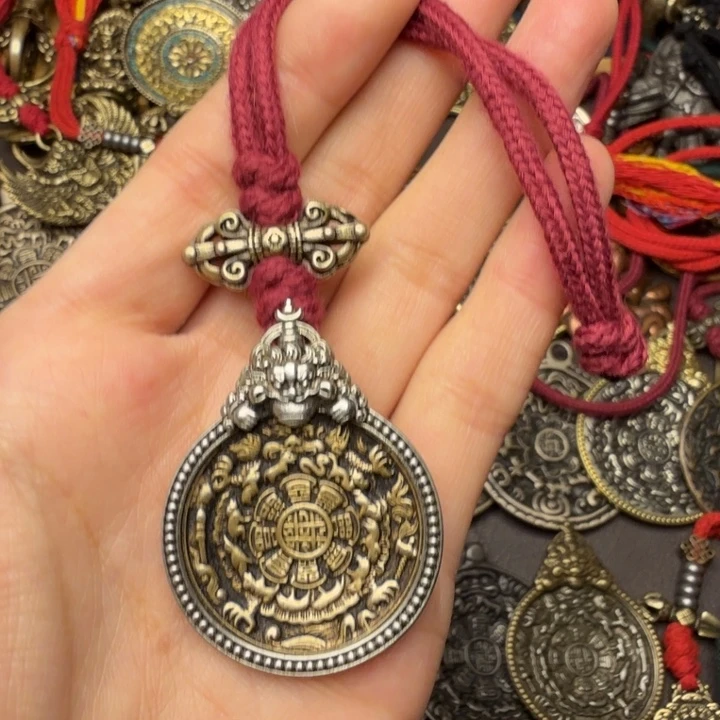 藏传文玩九宫如图