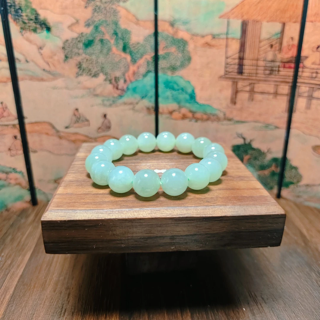 D和田玉圆珠手串（卡12）1865