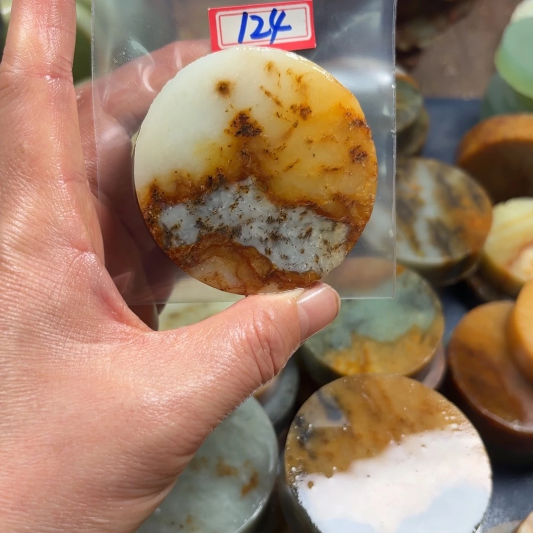 啊***哈蛇纹石玉未镶嵌珠宝半成品