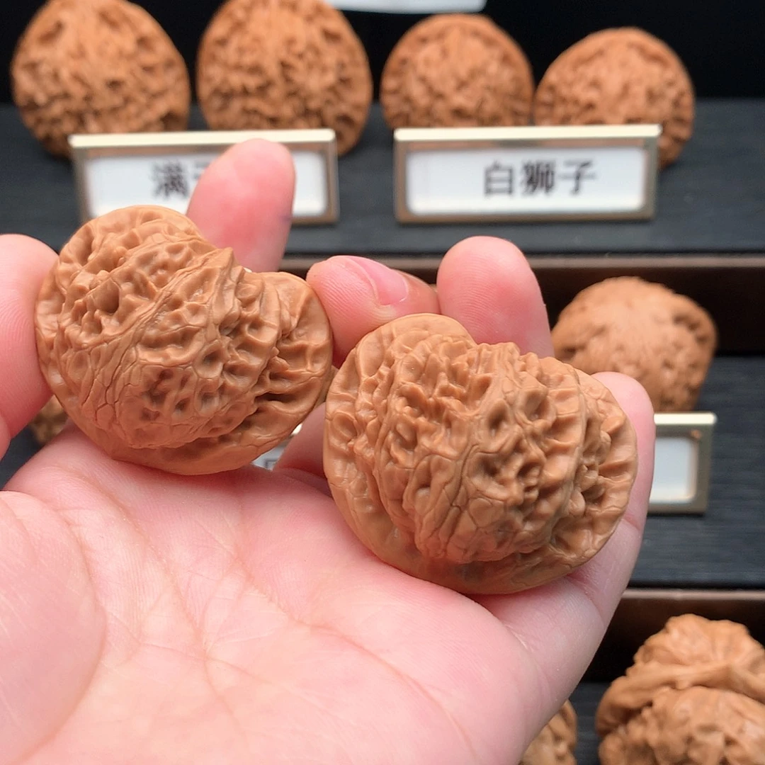 文玩核桃吊坠496号宫灯39