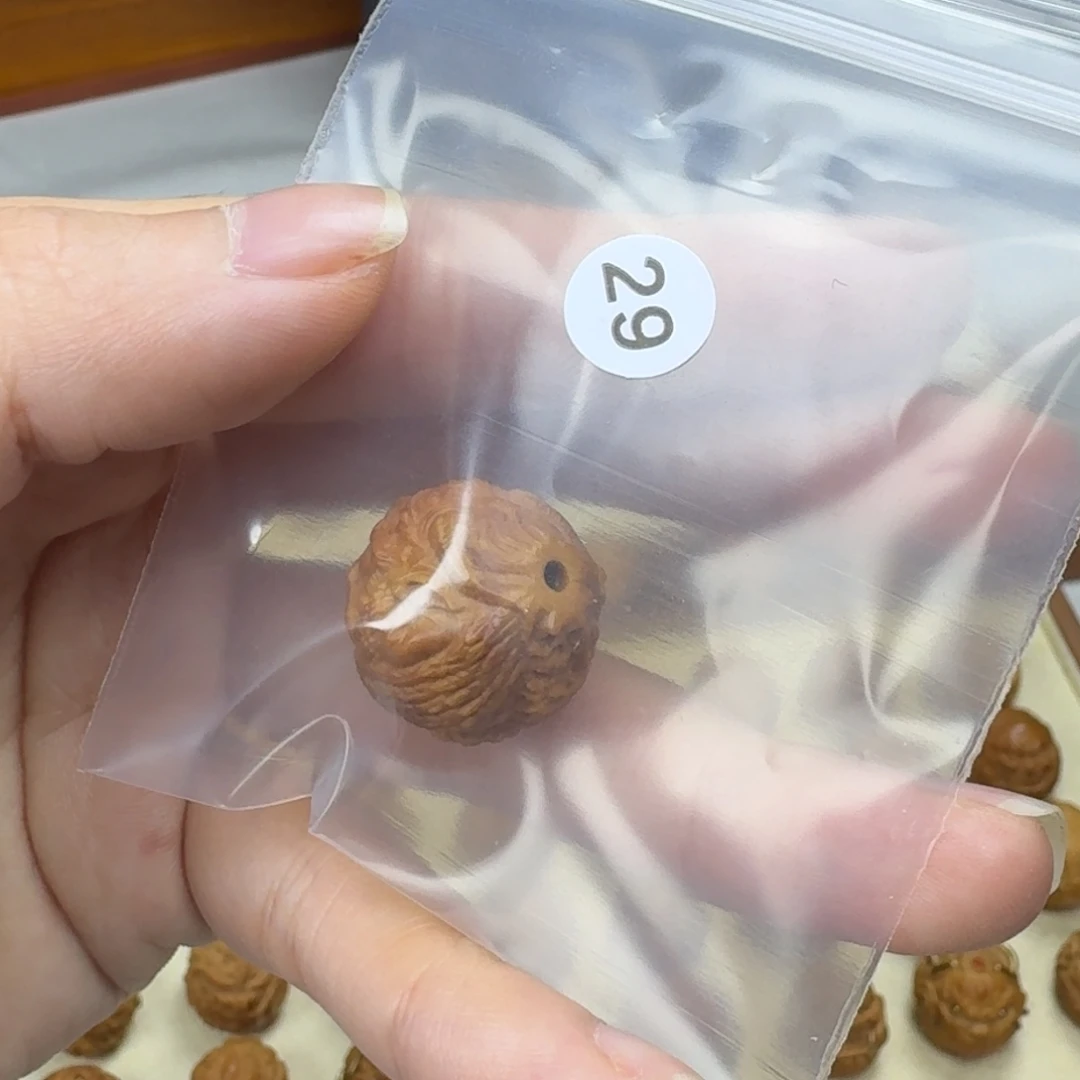 _***.猴头核桃吊坠般诺  素  29