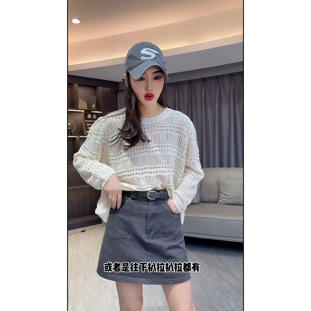 秋季新款镂空圆领秋季宽松型毛针织衫显瘦艺术气质时尚休闲