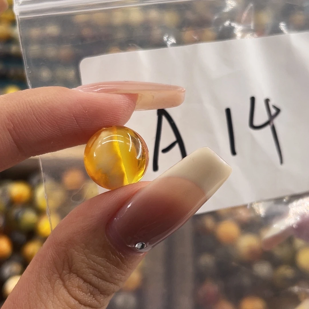 琥珀未镶嵌裸石12.5福利