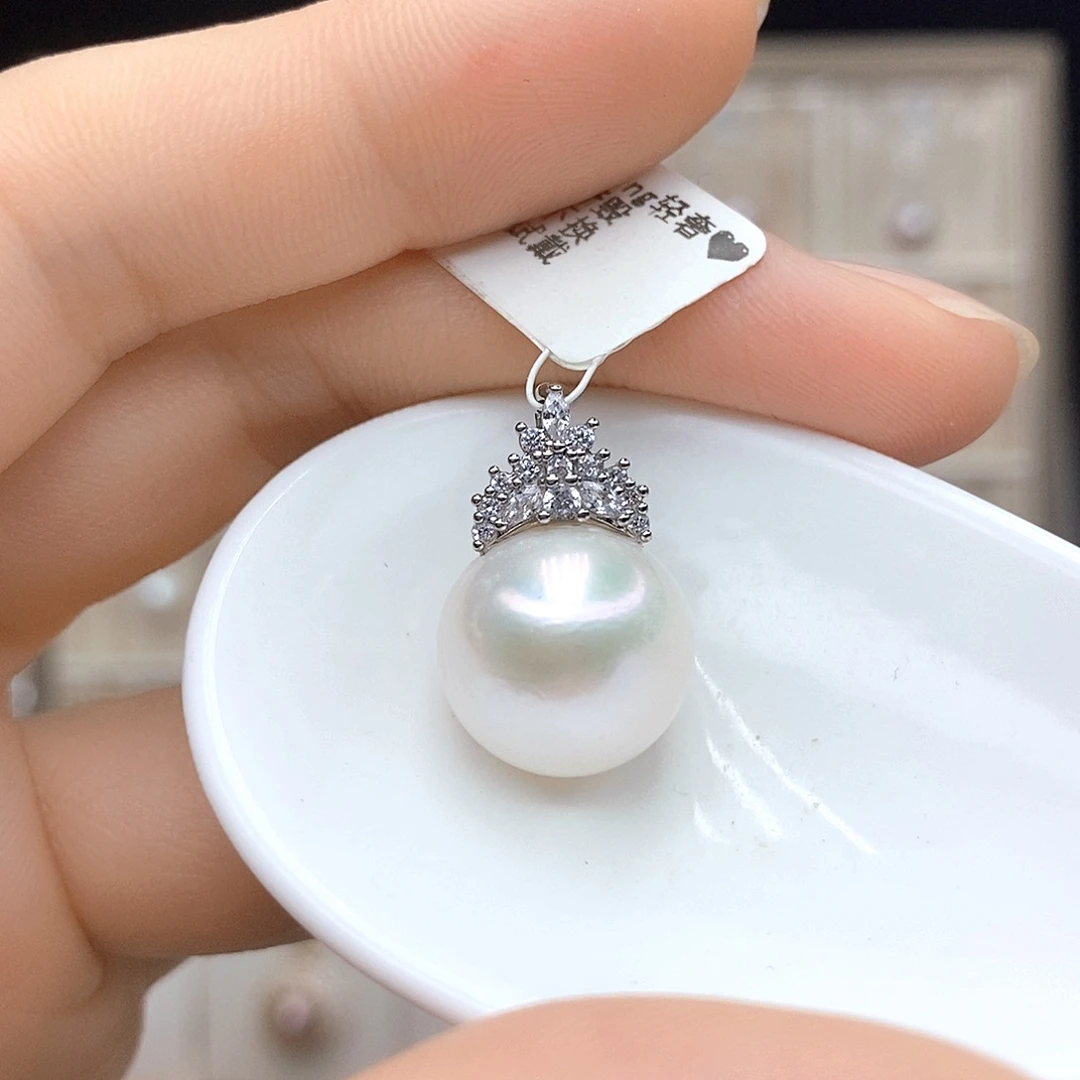 淡水珍珠合金颈饰