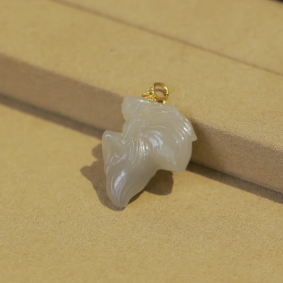 麦麦【梓蝶】天然和田玉烟紫 蝴蝶 吊坠 多样性发货