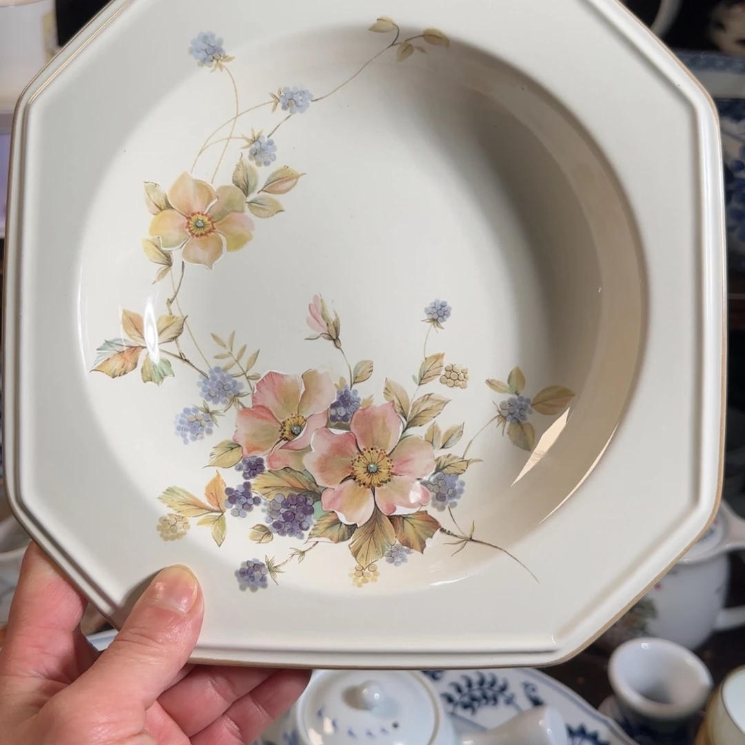 元**子0000满18米包邮，默认微瑕，谨慎参拍，不退不换