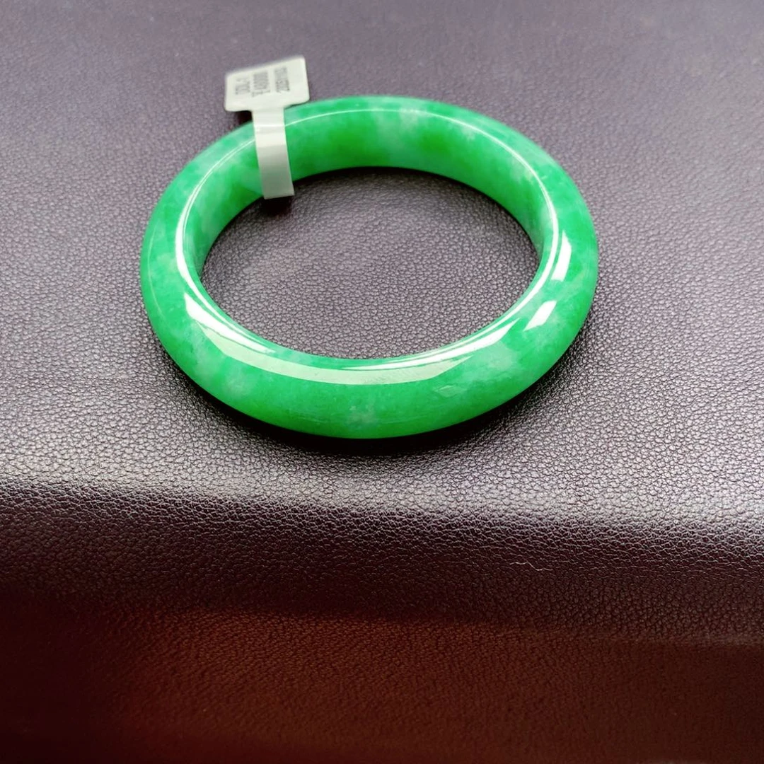 悠***鱼翡翠未镶嵌手镯翡翠定金