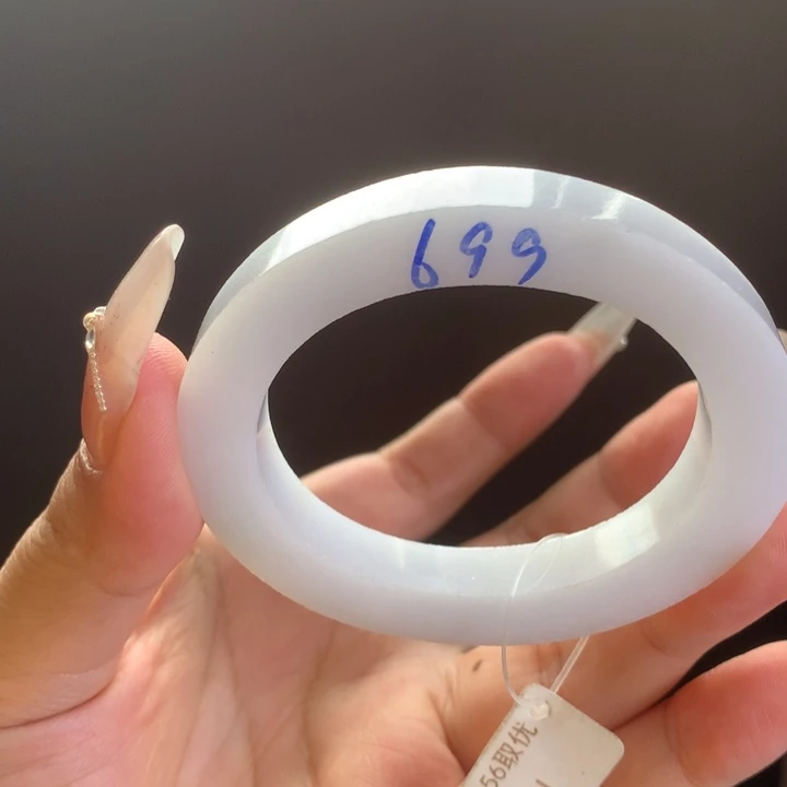 未镶嵌51-56贵妃定制翡翠