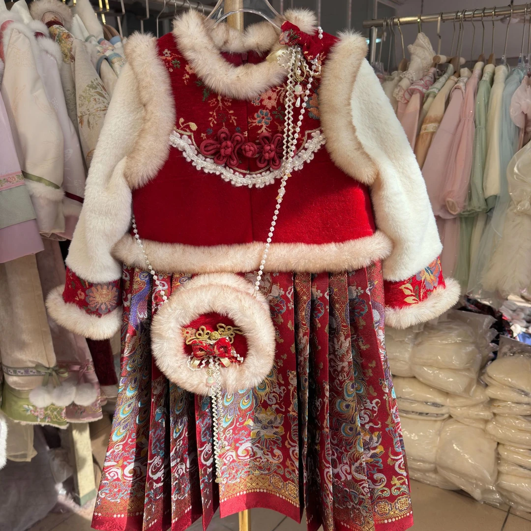 ***红色雀翎连衣裙加绒秋冬天新款2024女童女宝宝