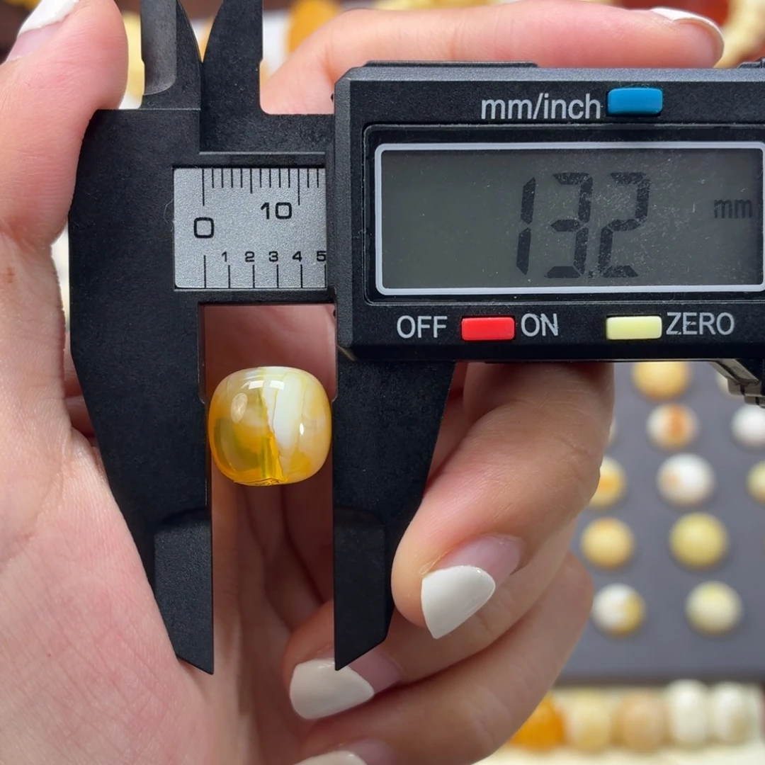 琥珀未镶嵌裸石焦皮金橘白13.2mm