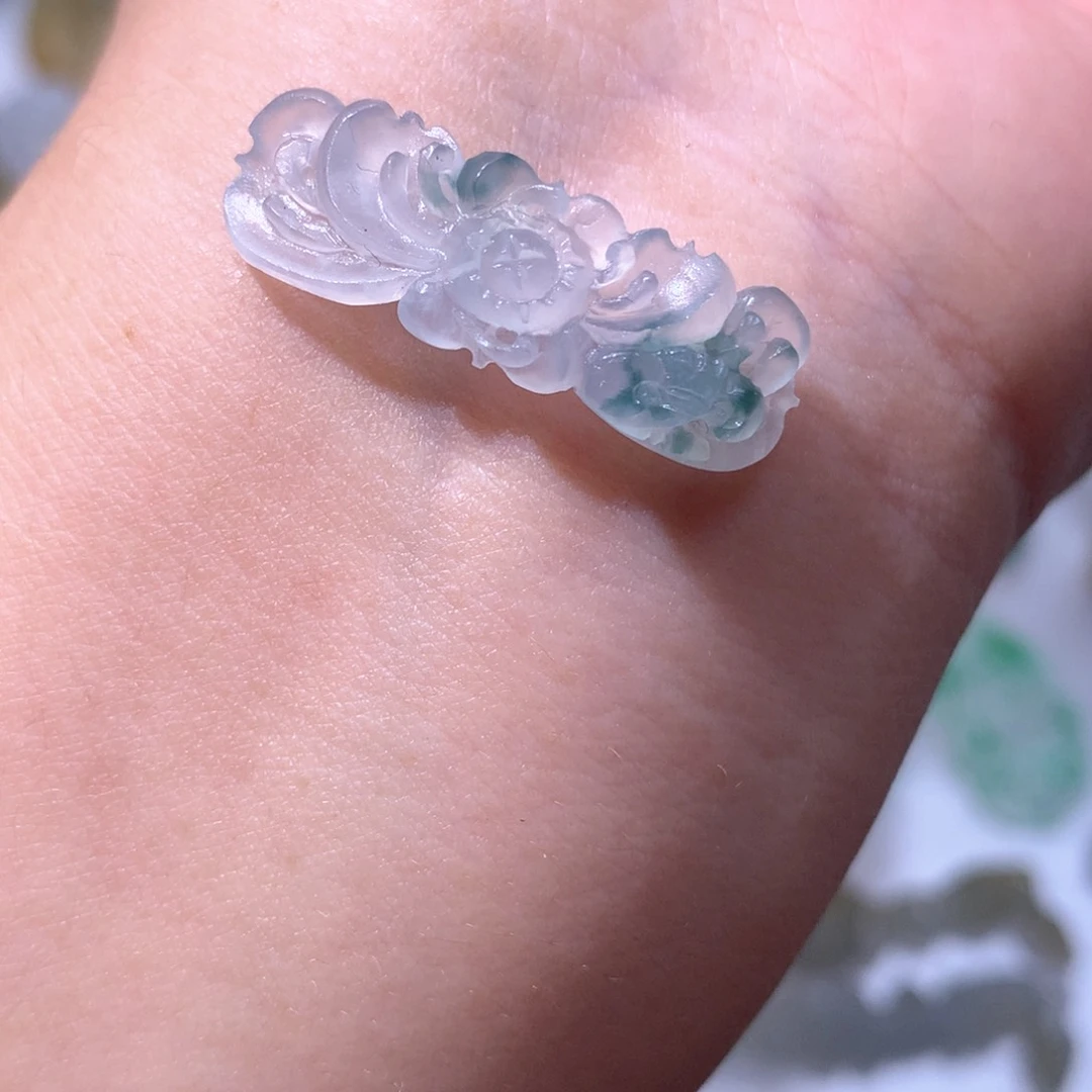 未镶嵌定制翡翠手牌