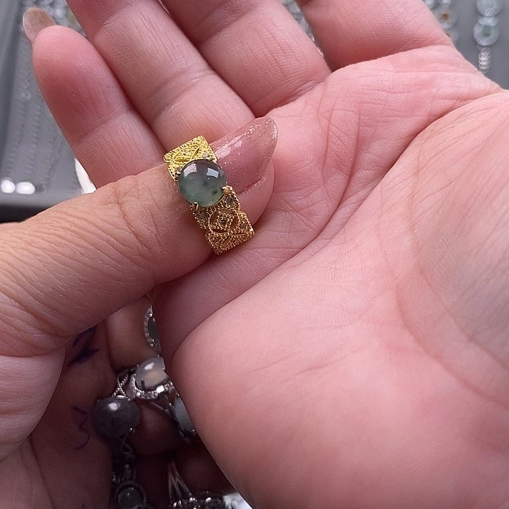 未镶嵌戒指翡翠.****?缅甸