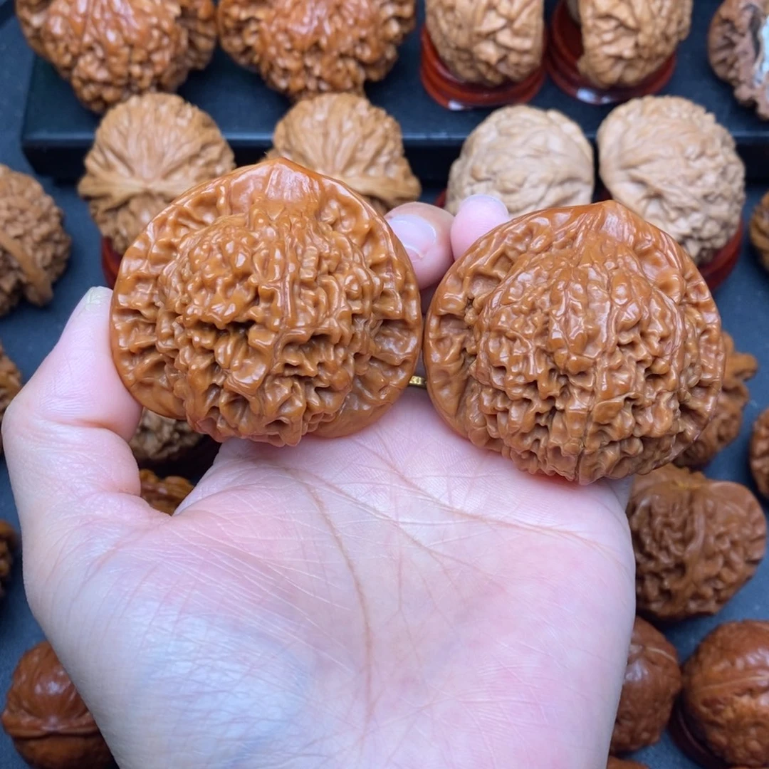 文玩核桃把件51官帽