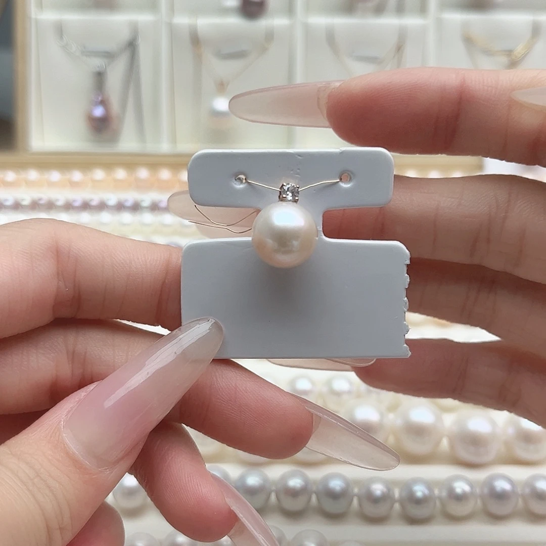 未镶嵌颈饰淡水珍珠