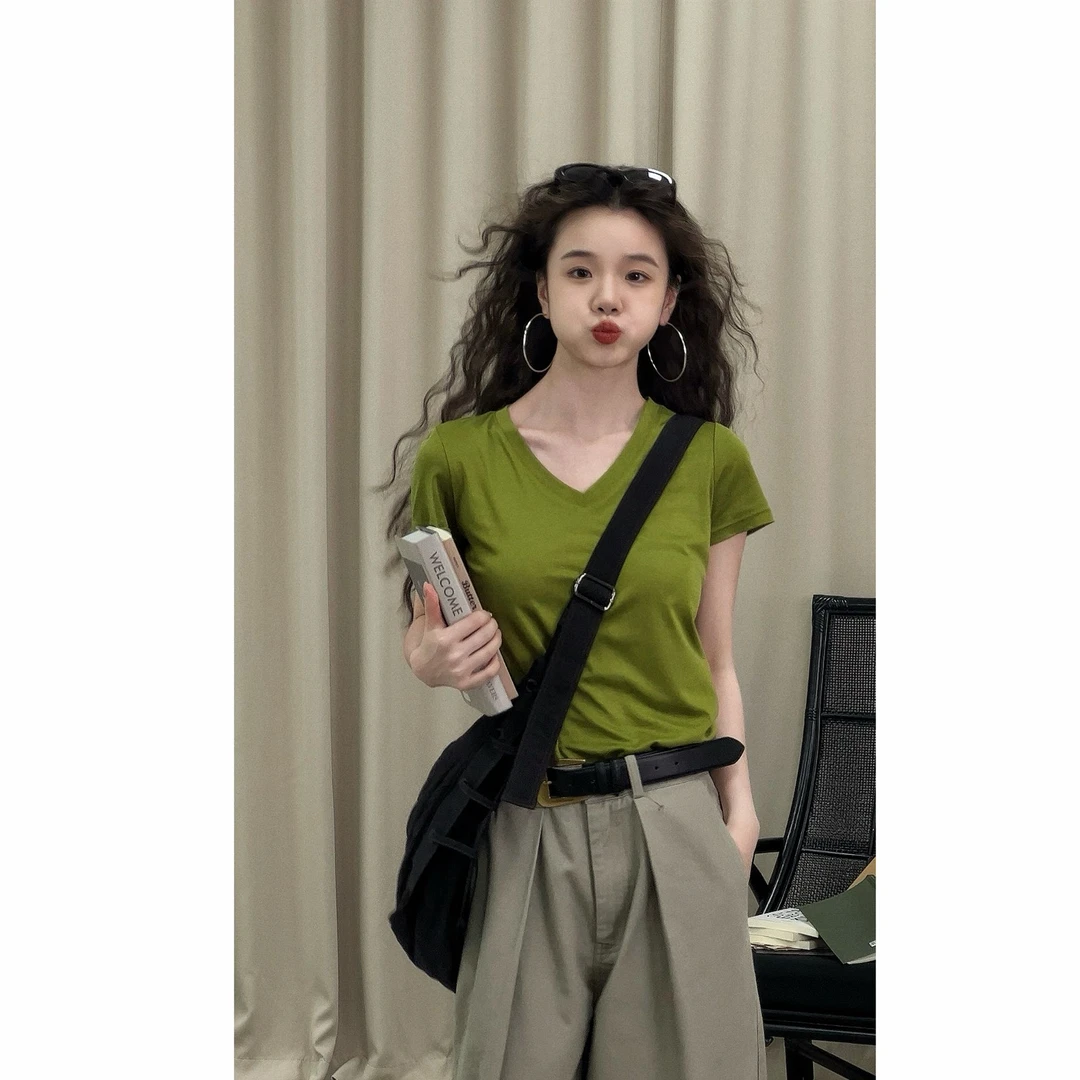 IVY YANG职场通勤夏季V领简约三色短袖女正肩T恤上衣