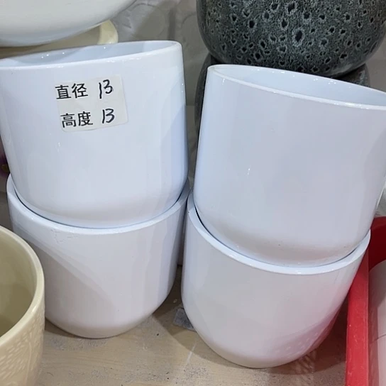 多肉绿植陶瓷花盆9.9包邮，有孔