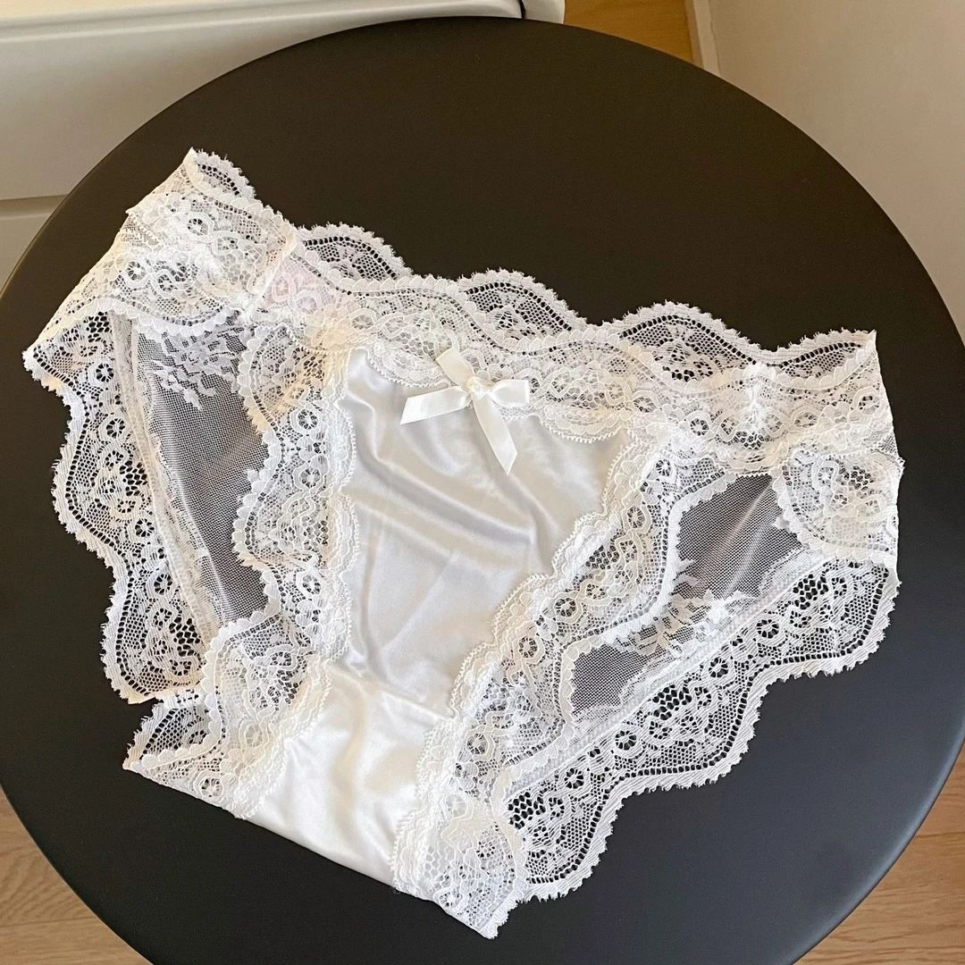 三条组合法式纯欲蕾丝新款高级浪漫花边性感高开叉内裤女低腰