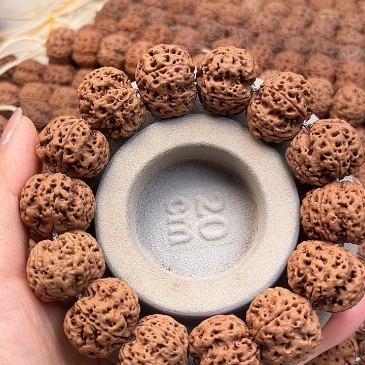 手串金刚菩提爆肉梅花23