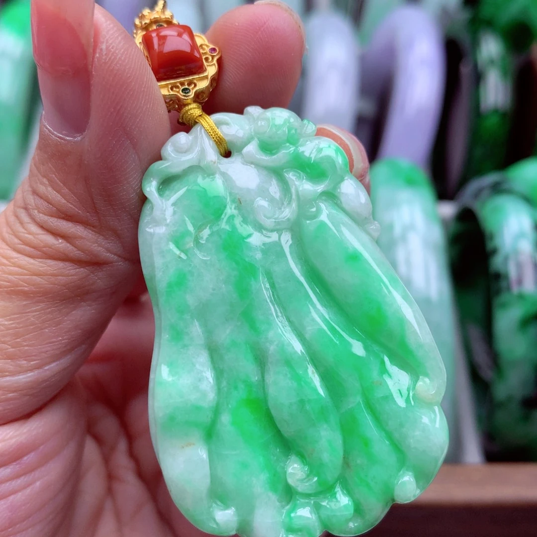 翡翠颈饰银S925镶嵌翡翠