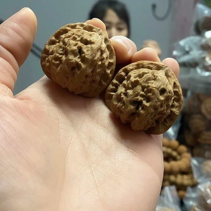 把件文玩核桃37白狮子