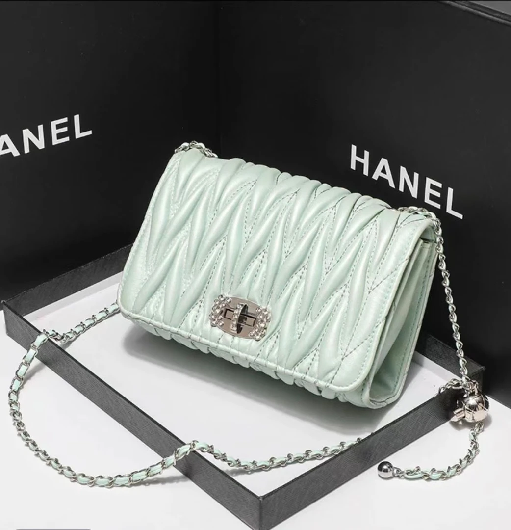 女士包包小香风气质小挎包时尚单肩百搭小众斜跨