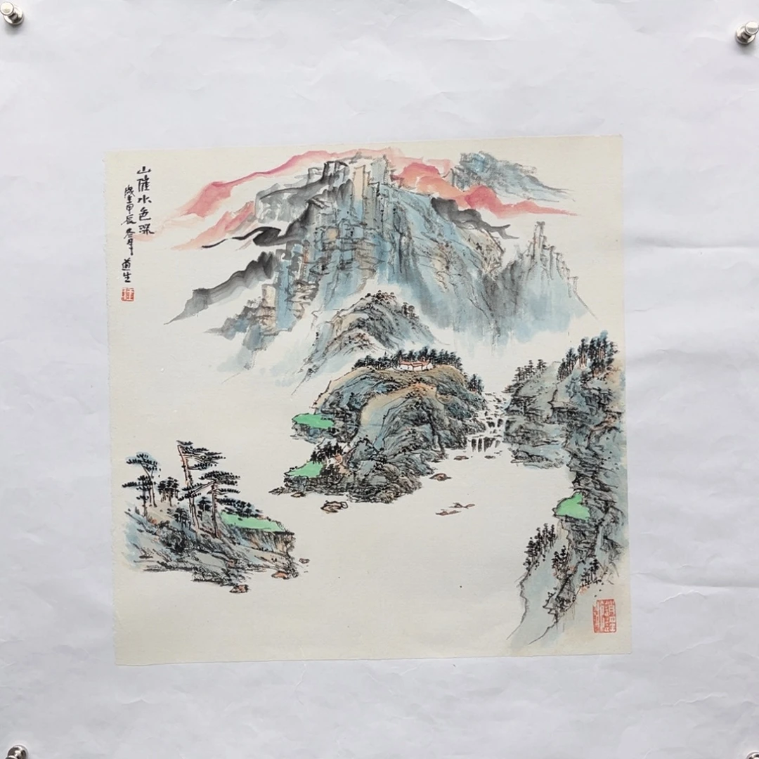 国画艺术家真人手绘