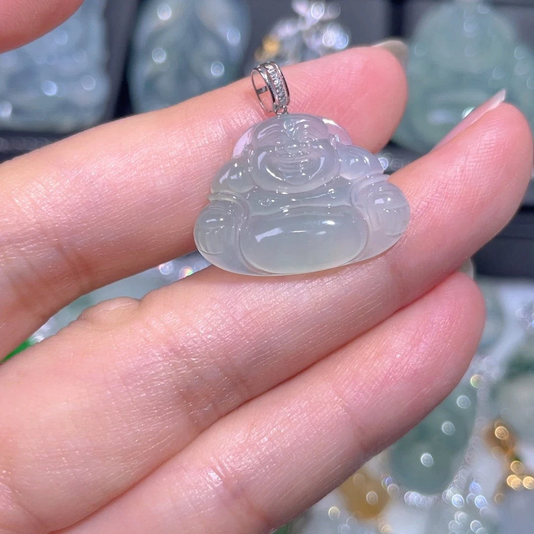 颈饰18K金镶嵌翡翠翡翠