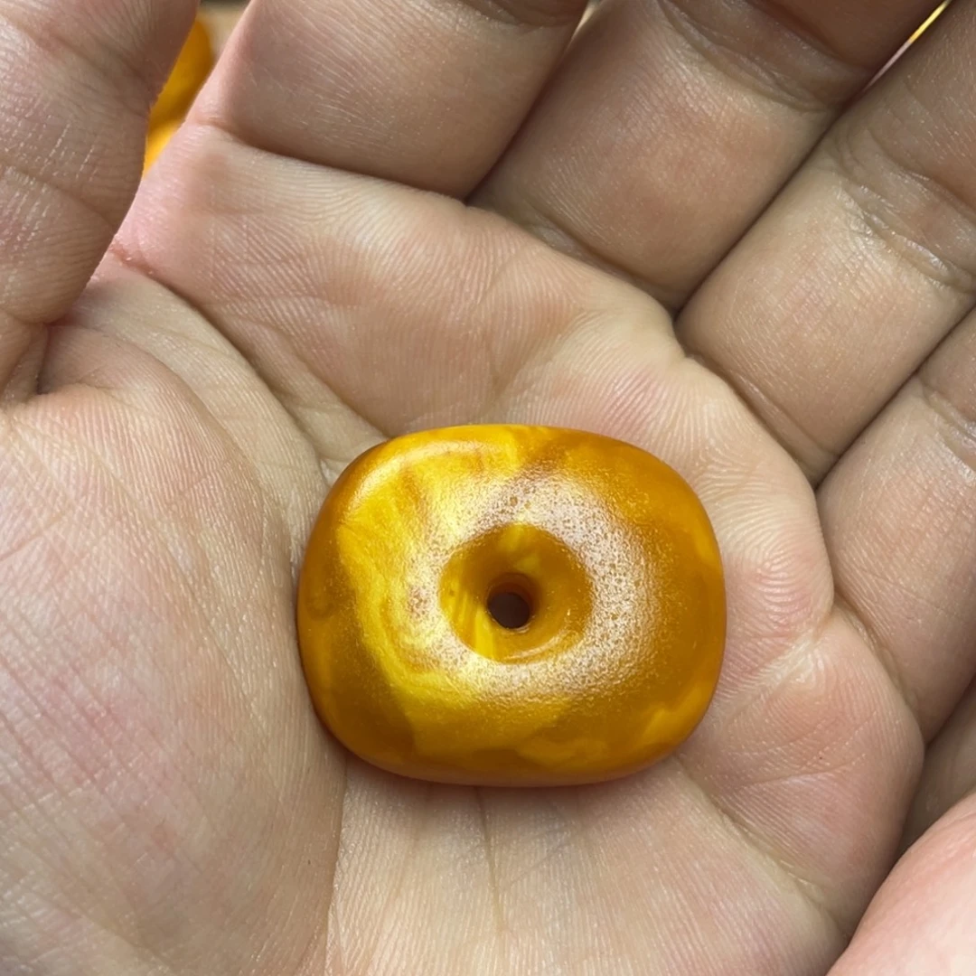 蜜蜡未镶嵌吊坠(不含链)