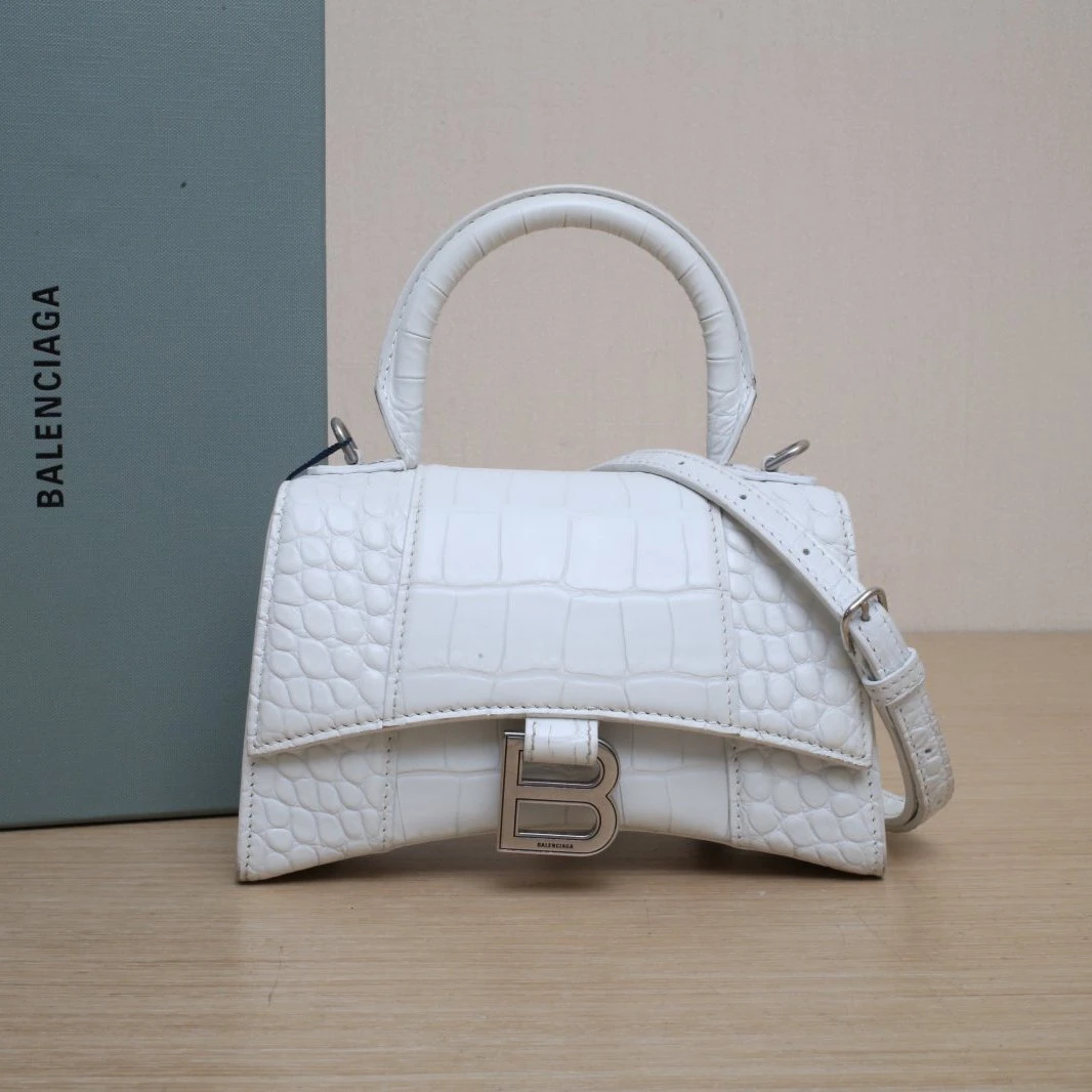 95新 Balenciaga/巴黎世家 【娇】沙漏手袋 XS码 银扣皮革C 993080