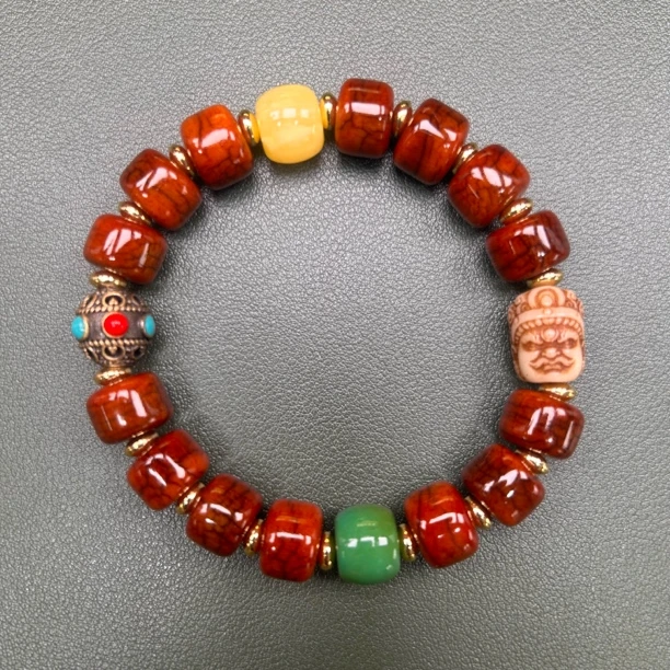 藏式高端骨质多宝手串1.2