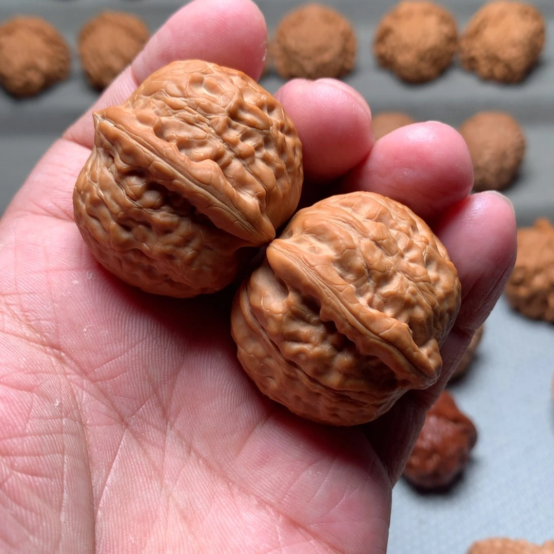 桃核吊坠阿*朵舍利子核桃