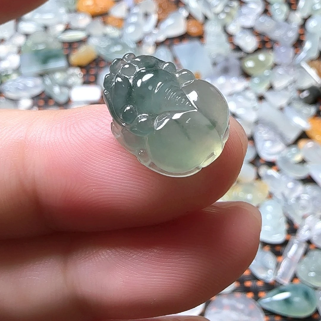 未镶嵌定制翡翠翡翠