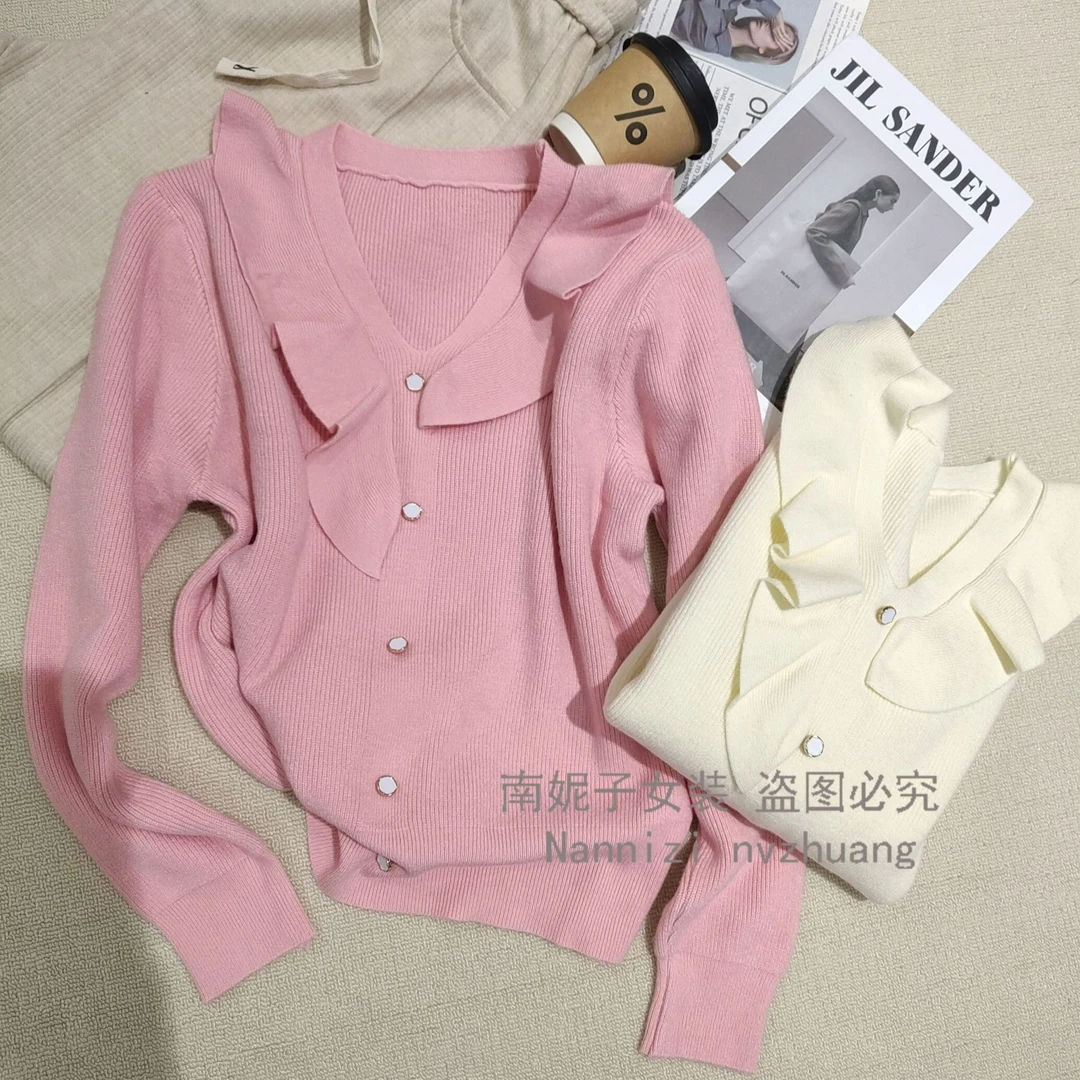 南妮子女装严选2025春季新款时尚V领设计感洋气针织衫LXYL8522A