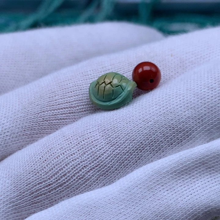 未镶嵌南红玛瑙珠宝奇石