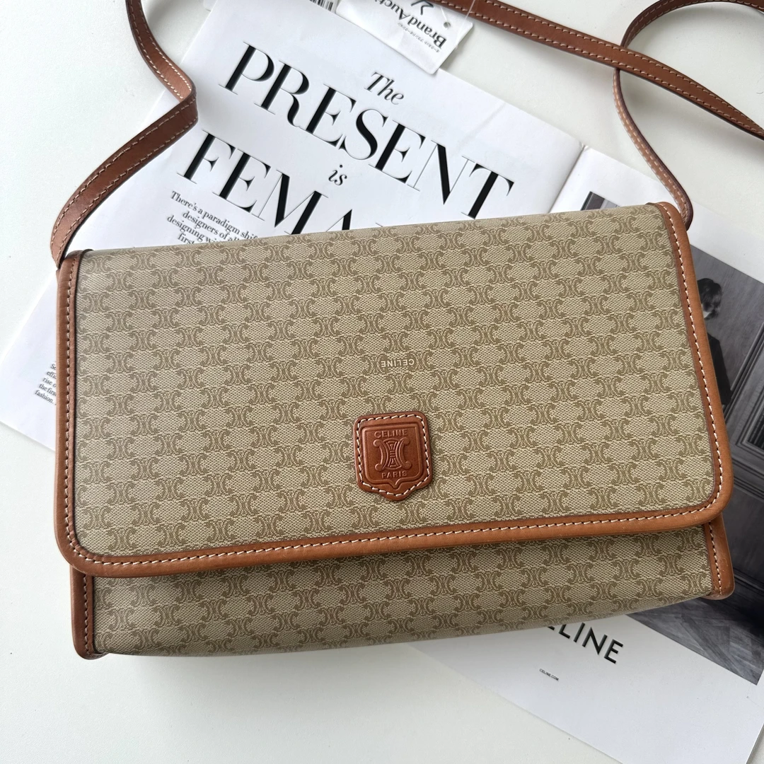 95新 Celine/思琳 XM/经典凯旋门浅棕老花邮差斜挎包/JJ01827138