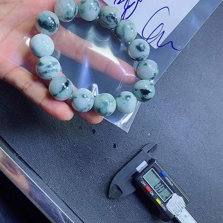 定制翡翠未镶嵌彩*南