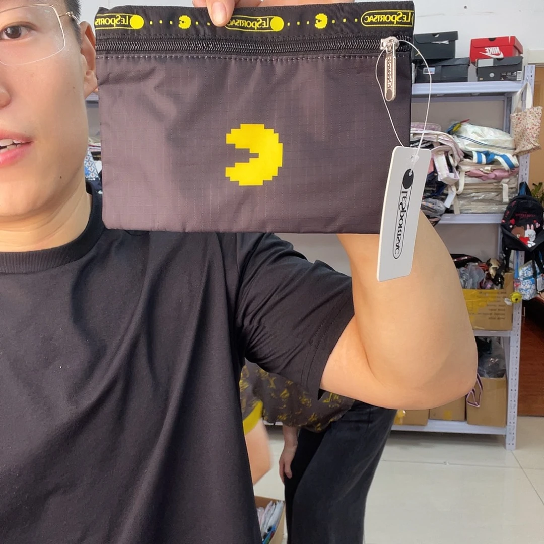 PU化妆包等产品和