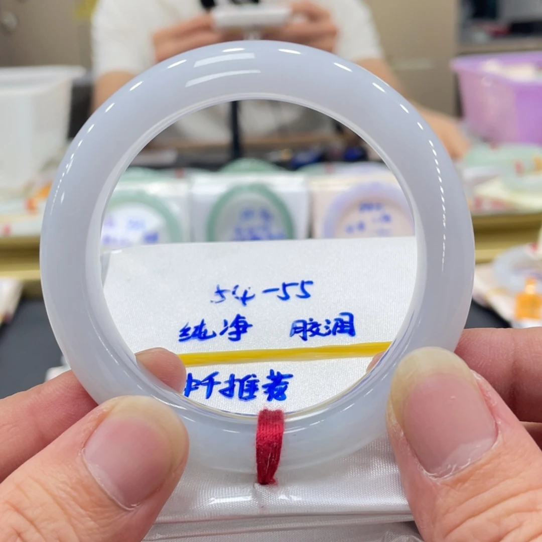 未镶嵌手镯翡翠翡翠手镯