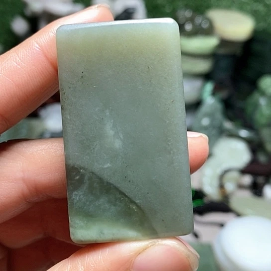 未镶嵌和田玉（糖玉）珠宝半成品