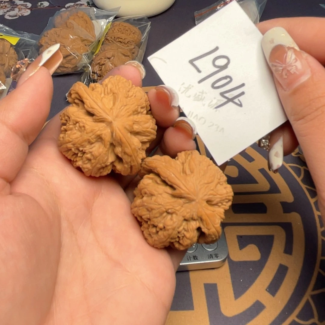 文玩核桃把件粗筋43