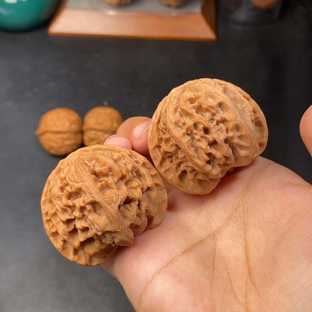 文玩核桃把件苹果全品44