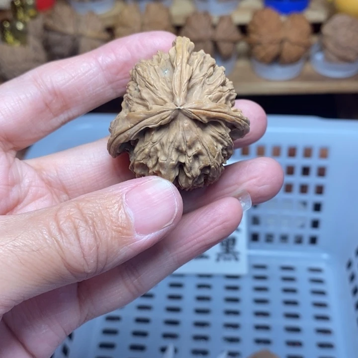 加***鲁把件文玩核桃文玩