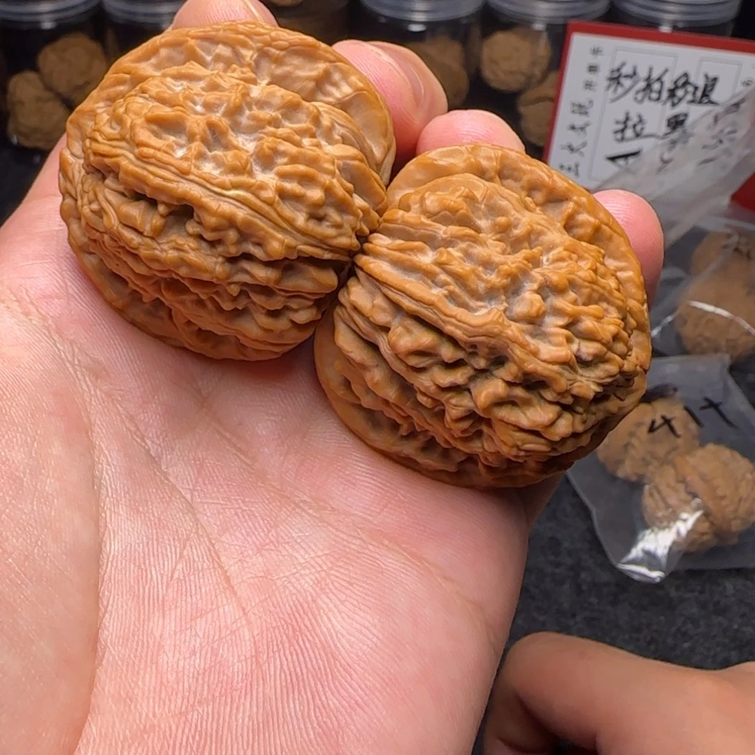 文玩核桃把件兴隆楼子 44尺 53克 全品