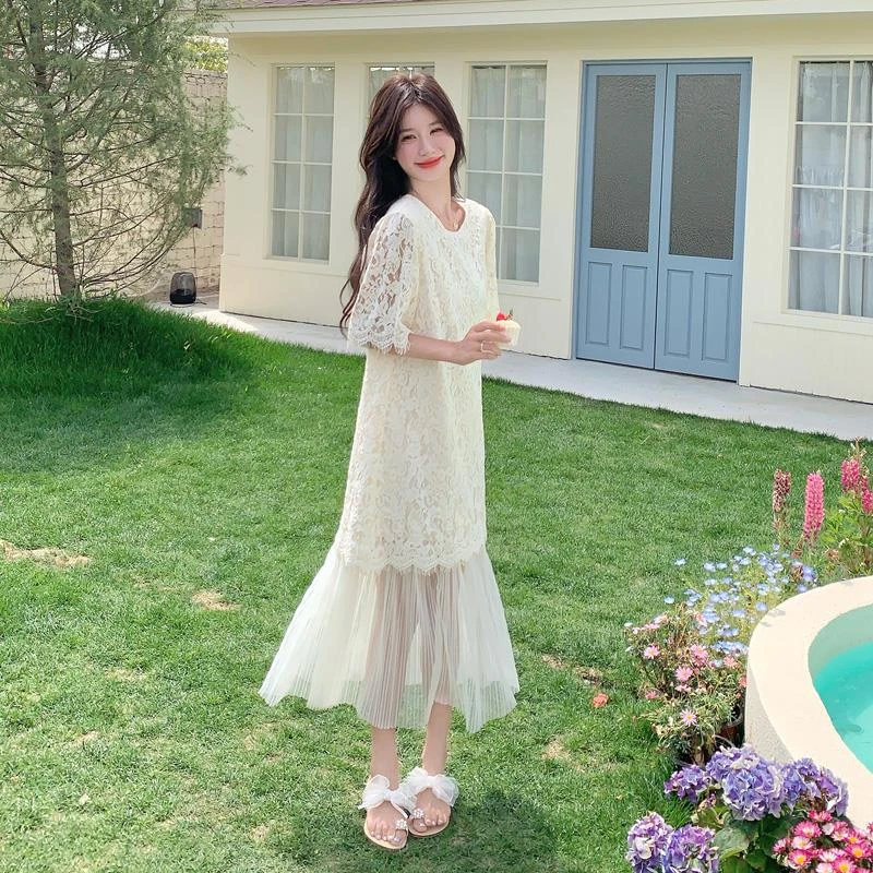 法式重工绣花连衣裙女2025夏季新款五一出游穿搭绝美网纱拼接长裙