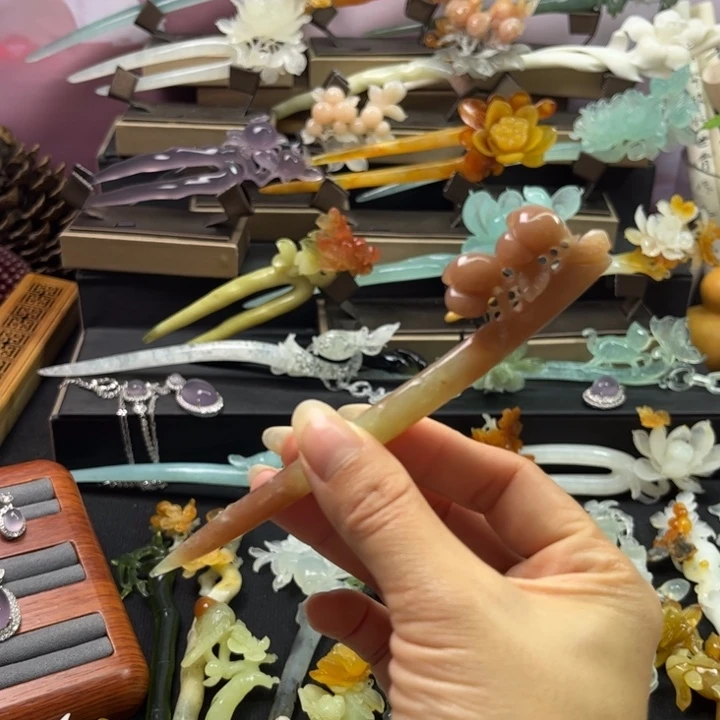 蛇纹石玉未镶嵌发簪