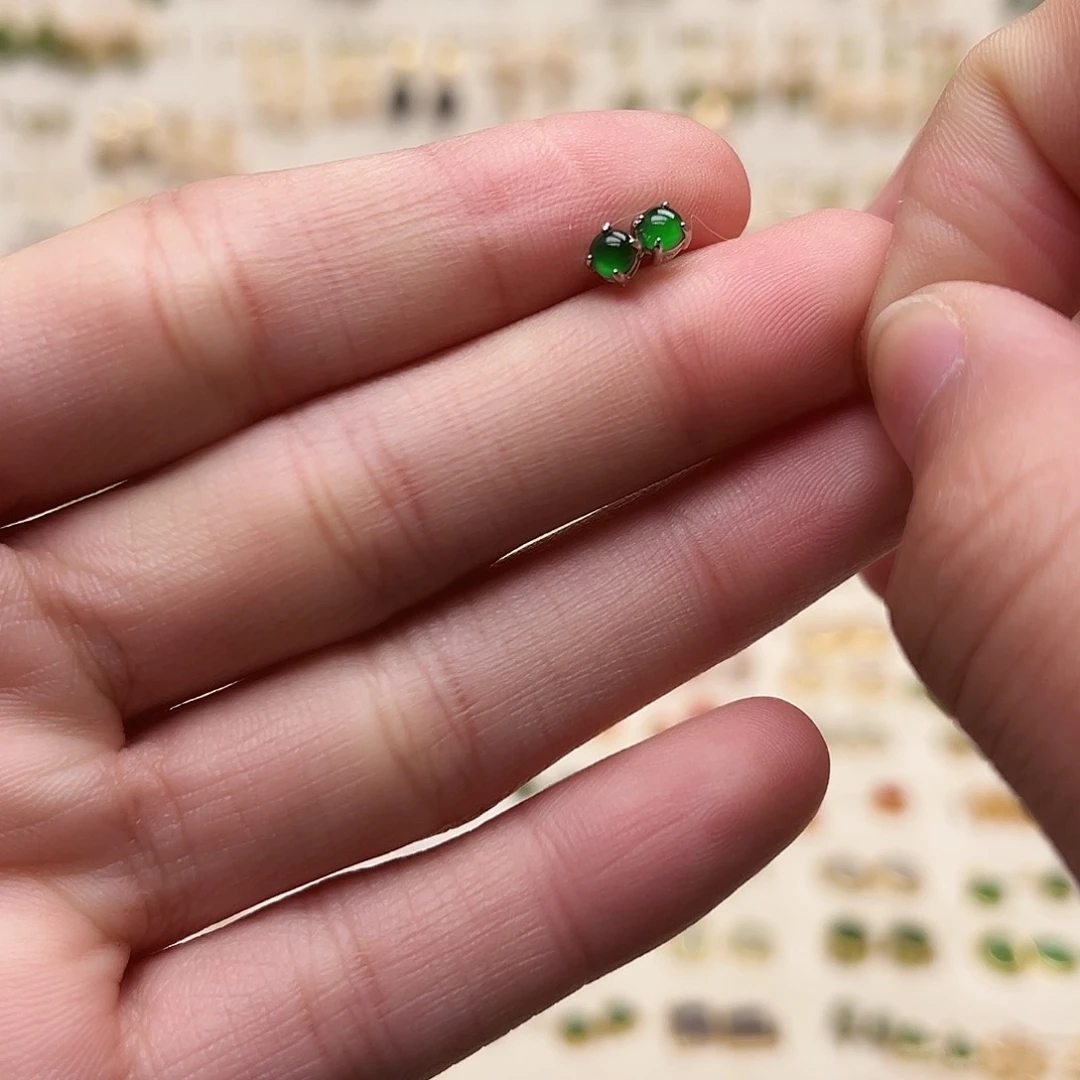 银S925镀金镶嵌和田玉耳钉