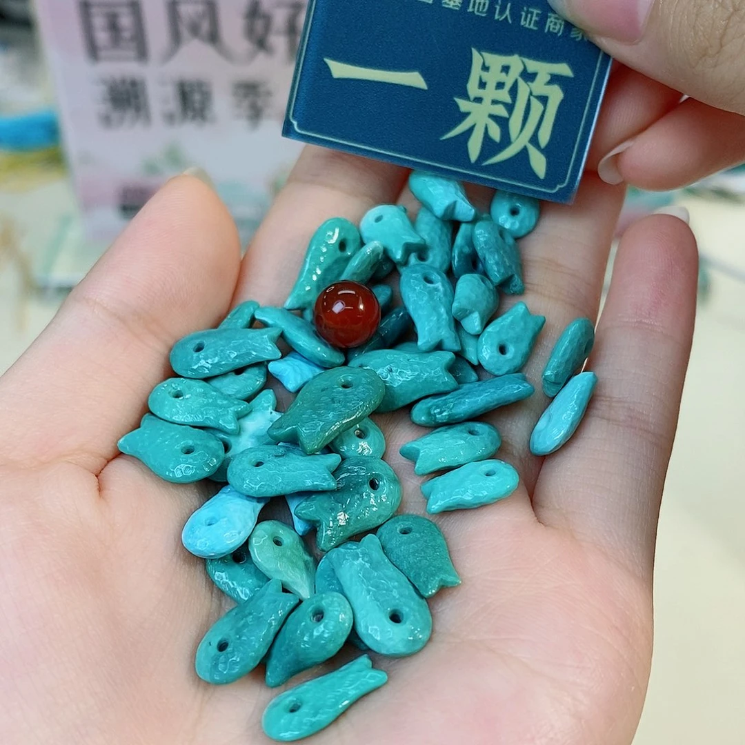 绿松石未镶嵌珠宝奇石多样性发货