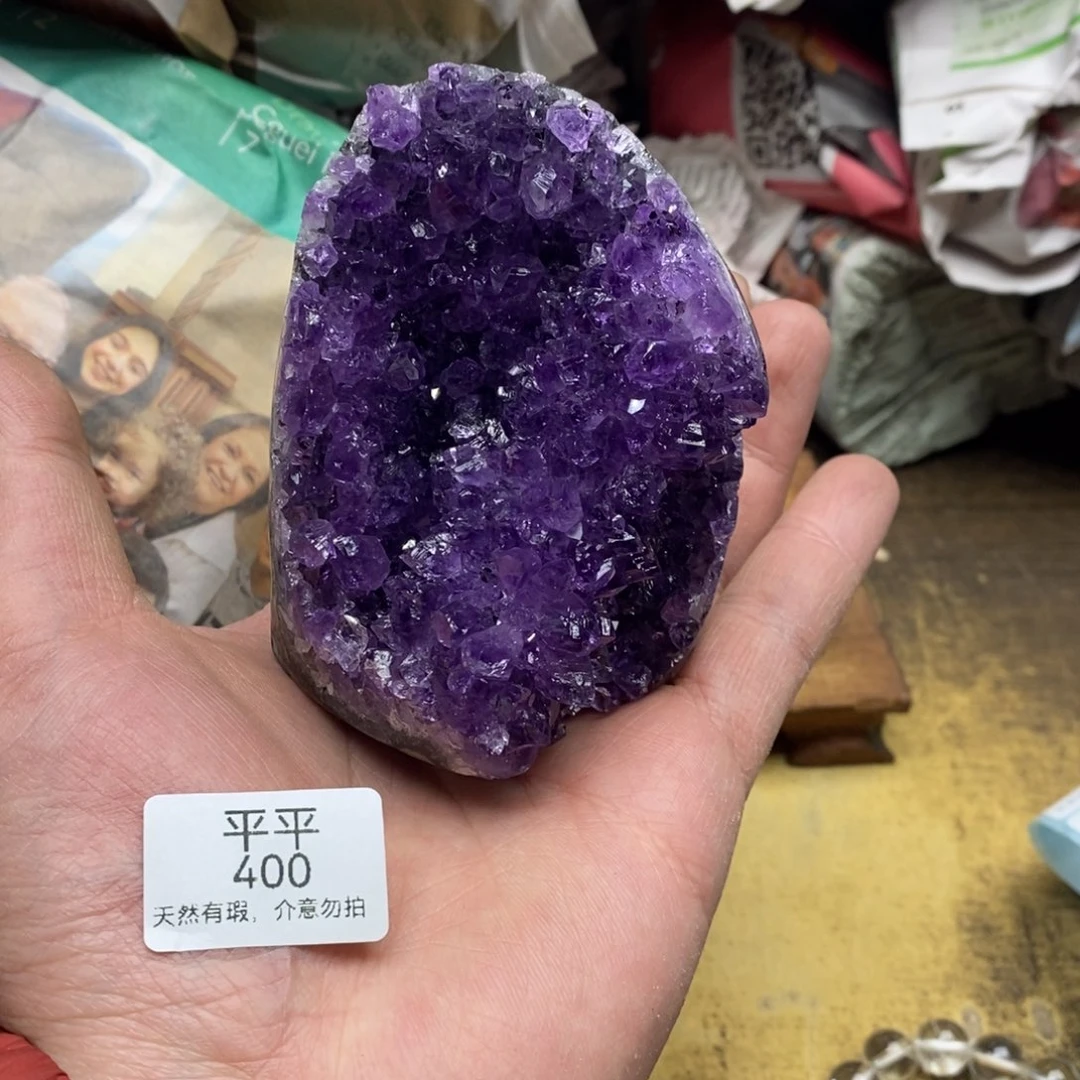 紫晶乌拉圭未镶嵌